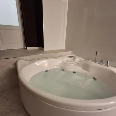 Dom wakacyjny Niceta House *